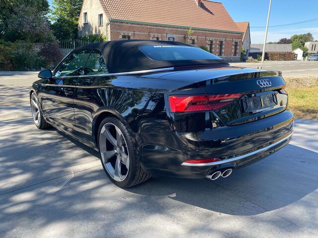 Audi A5 2.0 TDi Sport S tronic  31.404 � HTVA