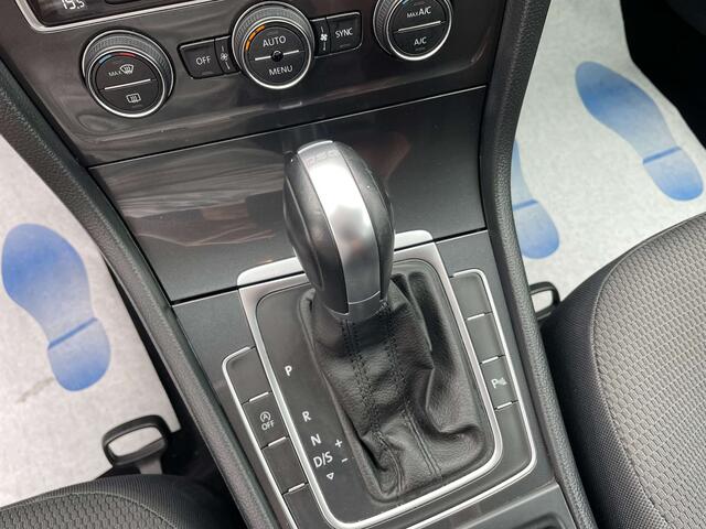 Volkswagen Golf 1.6TDI-115ch DSG COMFORT-LINE CAMERA/SENSORS/GPS