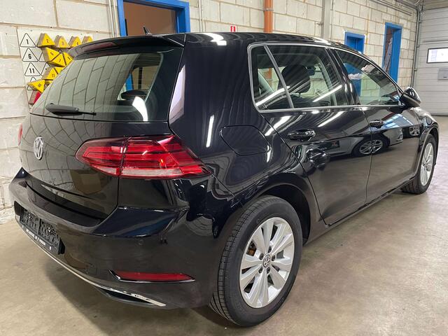 Volkswagen Golf 1.6TDI-115ch DSG COMFORT-LINE CAMERA/SENSORS/GPS