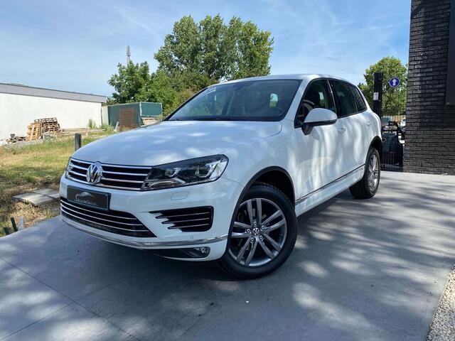 Volkswagen Touareg 3.0 TDi V6 BMT Tiptronic R-Line, Cuir, Nav/Clim