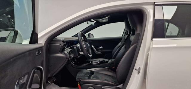 Mercedes-Benz CLA-Klasse d PACK AMGGPS+CAMERALEDCUIRGARANTIE