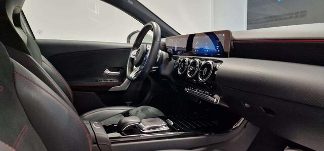 Mercedes-Benz CLA-Klasse d PACK AMGGPS+CAMERALEDCUIRGARANTIE