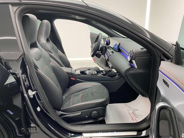 Mercedes-Benz CLA-Klasse d PACK AMGTOIT PANORAMIQUECAMERA ARGPSCUIR