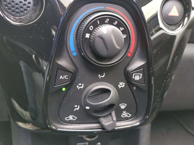 Citroen C1 1.0 VTi Airscapeclimtoit pano