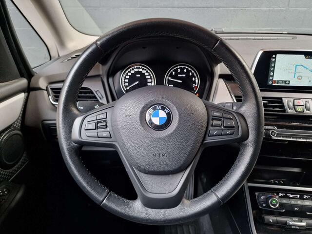 BMW 2-Serie i OPF GPSCAPTEURS AV/ARCLIM AUTOBLUETOOTHUSB