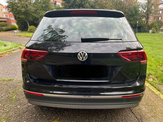 Volkswagen Tiguan CARAT 2.0 DSG FULL OPTION EURO6b
