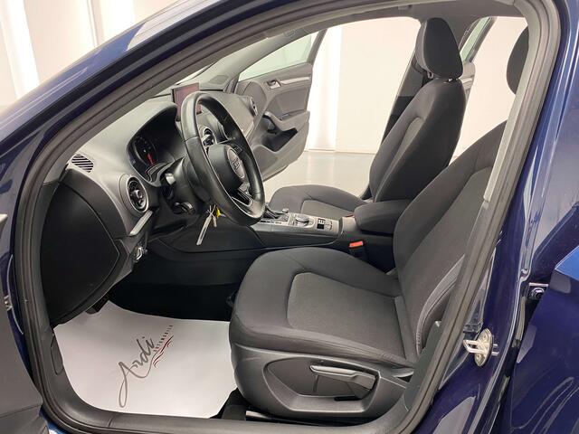 Audi A3 1.6TDi StronicXENONGPS1ER PROPRIETAIREGARANTIE