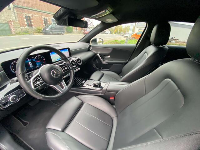 Mercedes-Benz A-Klasse d Cuir, Jantes, Vitres teint�es, Nav'/Clim, ...