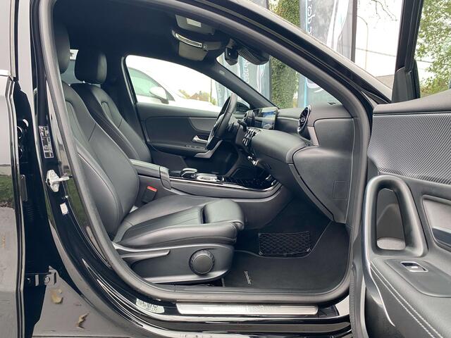 Mercedes-Benz A-Klasse d Cuir, Jantes, Vitres teint�es, Nav'/Clim, ...
