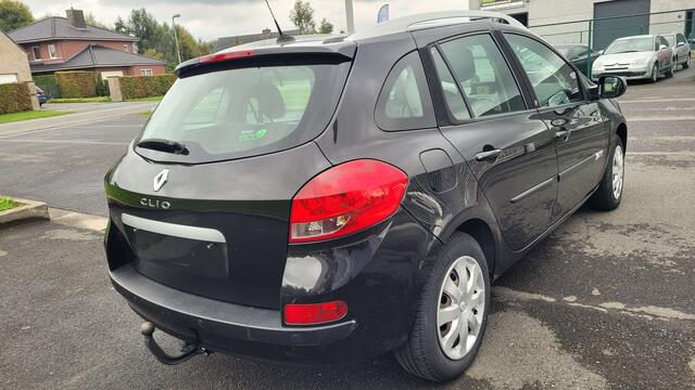 Renault Clio 1.5 dCi Expression NAVI-AUT AIRCO-TREKHAAK, CV&ER