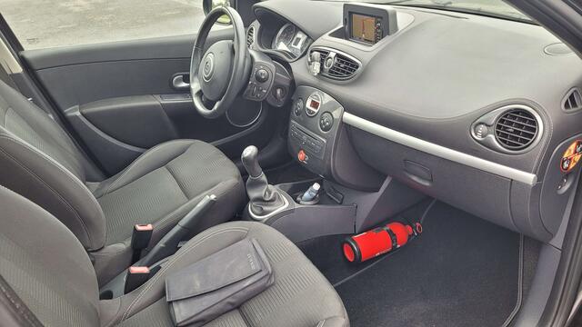 Renault Clio 1.5 dCi Expression NAVI-AUT AIRCO-TREKHAAK, CV&ER