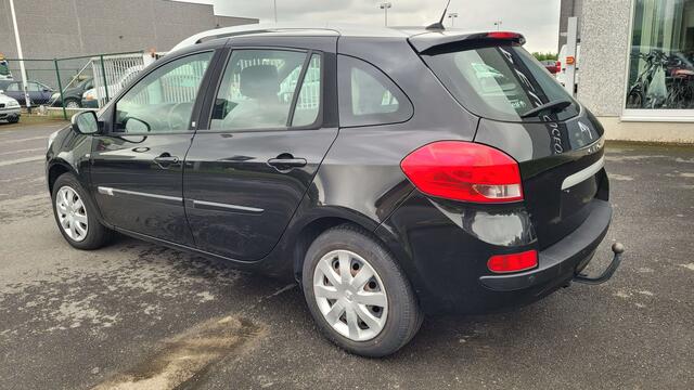 Renault Clio 1.5 dCi Expression NAVI-AUT AIRCO-TREKHAAK, CV&ER