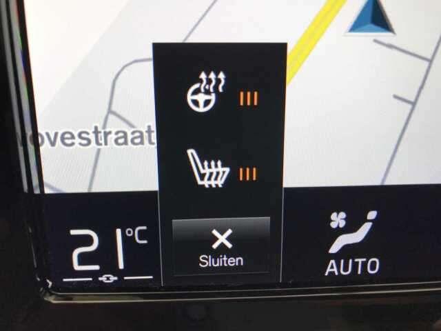 Volvo XC60 B4 R-DESIGN + ACC + WINTER + ...