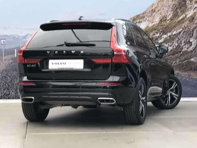 Volvo XC60 B4 R-DESIGN + ACC + WINTER + ...