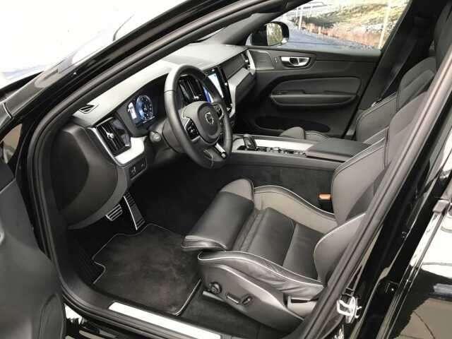 Volvo XC60 B4 R-DESIGN + ACC + WINTER + ...
