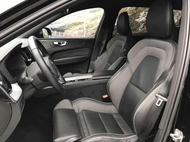 Volvo XC60 B4 R-DESIGN + ACC + WINTER + ...
