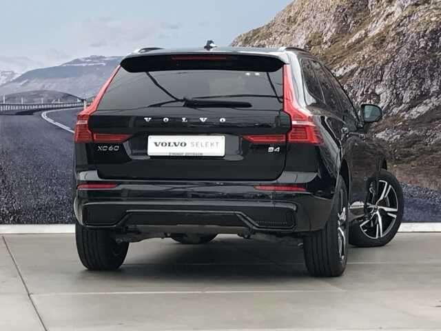 Volvo XC60 B4 R-DESIGN NEW MODEL