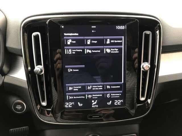 Volvo XC40 T4 INSCRIPTION + ACC + WINTER + CAM + ...