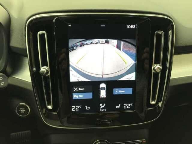 Volvo XC40 T4 INSCRIPTION + ACC + WINTER + CAM + ...