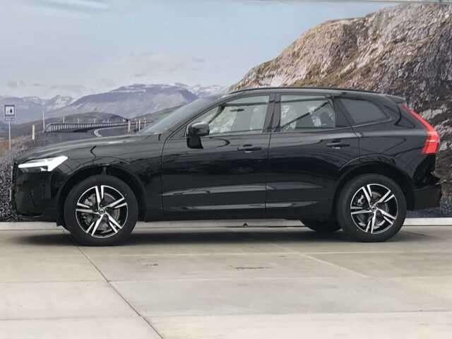 Volvo XC60 B4 R-DESIGN + PANODAK + WINTER + CAM + ...