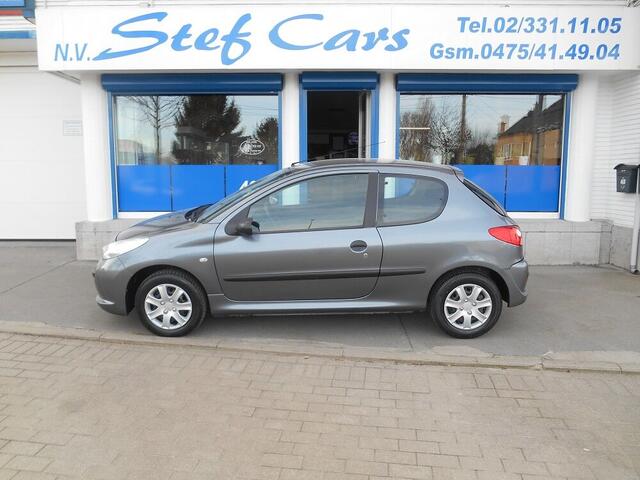 Peugeot 206 206+  1.1i URBAN