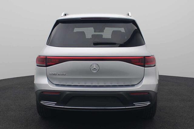 Mercedes-Benz EQB - Panodak / 360� camera
