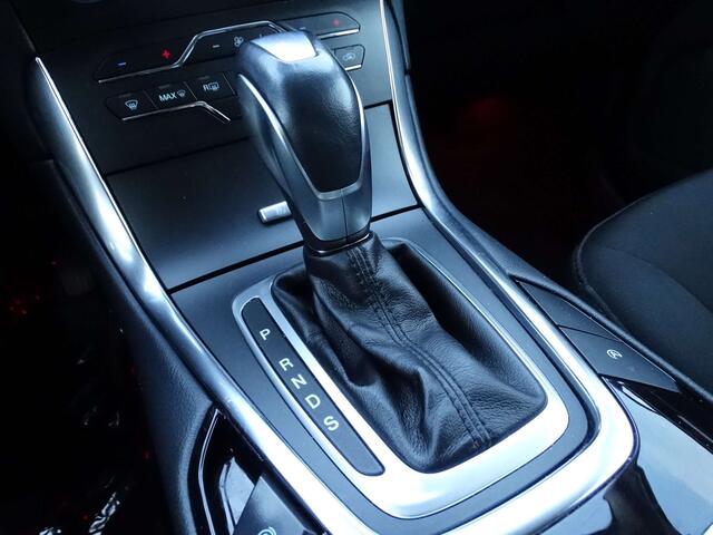 Ford Galaxy 2.0 TDCi Titanium PowerShift//7SEAT-DIGIDASH-180PK