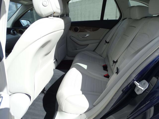 Mercedes-Benz C-Klasse CDI //2143CC // 204PK // E6 // BLUETEC //