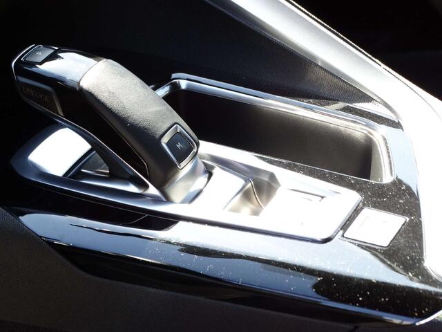 Peugeot 5008 2.0 BlueHDi GT Line automaat // 7 ZIT // TOP STAAT