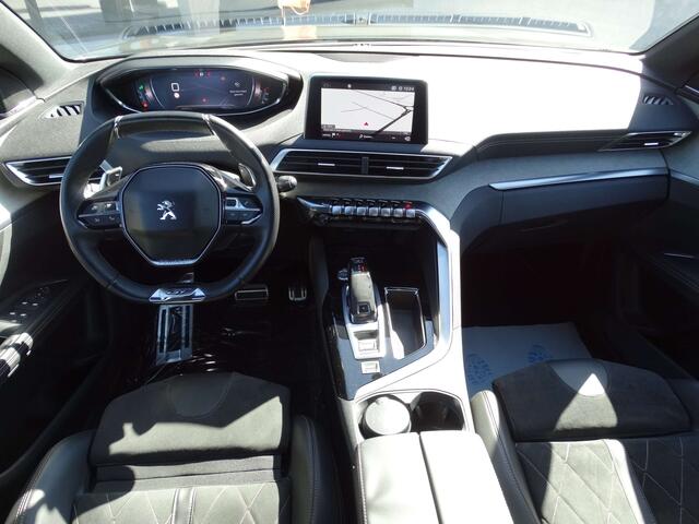 Peugeot 5008 2.0 BlueHDi GT Line automaat // 7 ZIT // TOP STAAT
