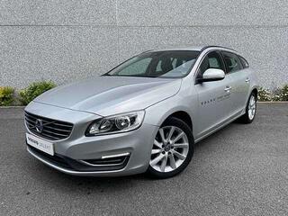 VOLVO V60 D2 (120) MAN Summum