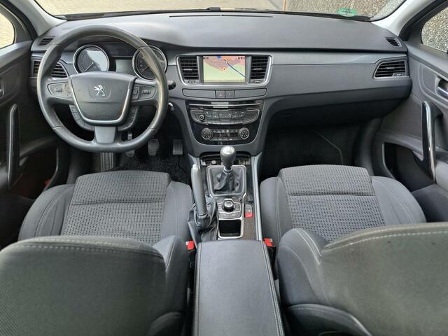 Peugeot 508 SW 1.6 THP/Pano/Navi/Trekhaak/Xenon/156PK/17inch