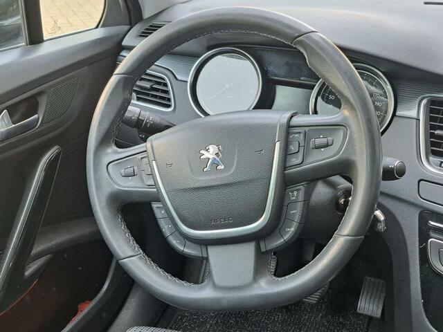 Peugeot 508 SW 1.6 THP/Pano/Navi/Trekhaak/Xenon/156PK/17inch