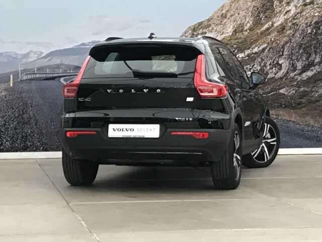 Volvo XC40 T4 HYBRIDE R-DESIGN + LIGHT + ACC + BLIS