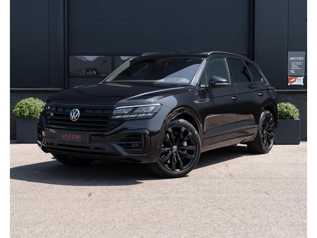 Volkswagen Touareg 3.0 TSI e-Hybrid R-Line | Pano | Keyless | Luchtvering | Virtual | Sfeer | Lane & Side | Stoel verwarming + verkoeling | Camera | ACC | DCC | 