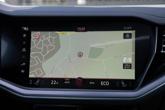 Volkswagen Touareg 3.0 TSI e-Hybrid R-Line | Pano | Keyless | Luchtvering | Virtual | Sfeer | Lane & Side | Stoel verwarming + verkoeling | Camera | ACC | DCC | 