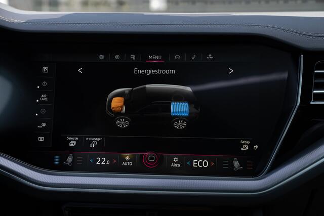 Volkswagen Touareg 3.0 TSI e-Hybrid R-Line | Pano | Keyless | Luchtvering | Virtual | Sfeer | Lane & Side | Stoel verwarming + verkoeling | Camera | ACC | DCC | 