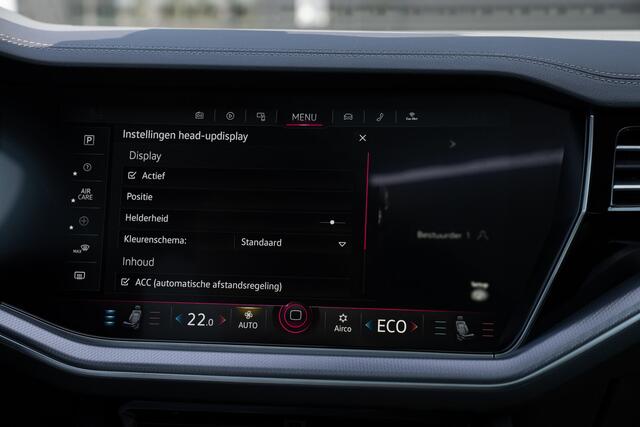 Volkswagen Touareg 3.0 TSI e-Hybrid R-Line | Pano | Keyless | Luchtvering | Virtual | Sfeer | Lane & Side | Stoel verwarming + verkoeling | Camera | ACC | DCC | 