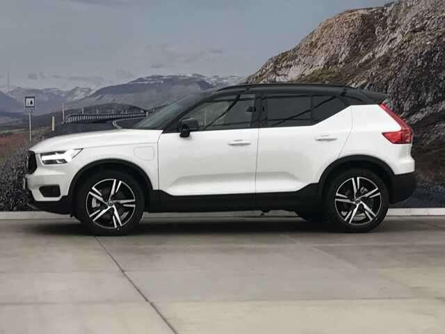 Volvo XC40 T4 HYBRIDE R-DESIGN - FULL OPTIONS