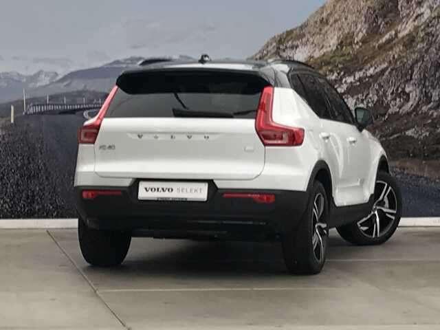 Volvo XC40 T4 HYBRIDE R-DESIGN - FULL OPTIONS