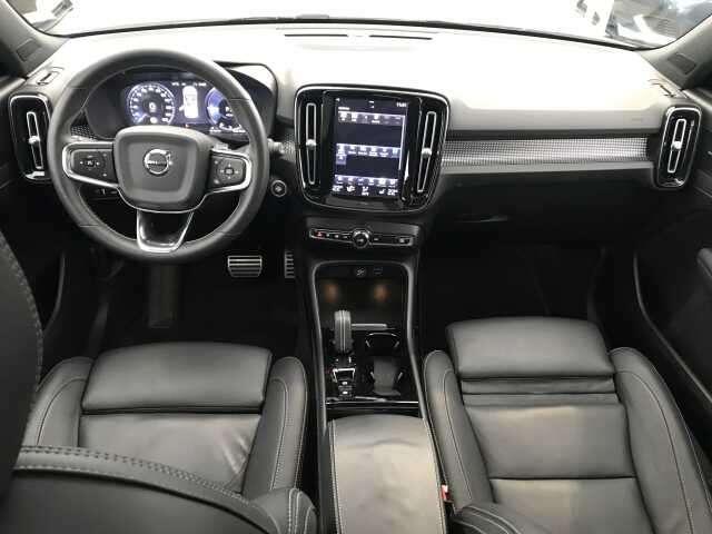Volvo XC40 T4 HYBRIDE R-DESIGN - FULL OPTIONS