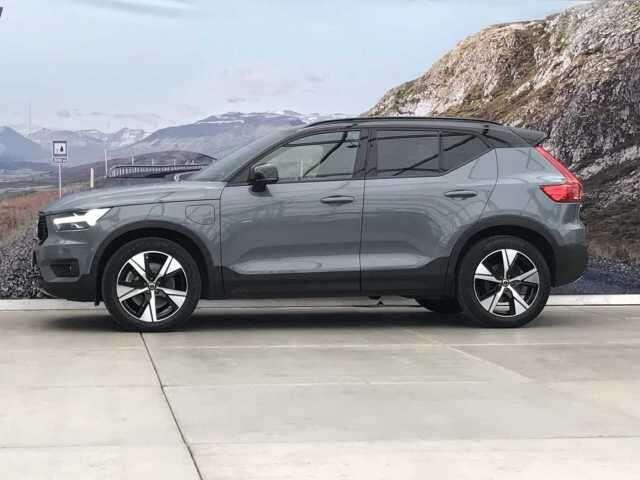 Volvo XC40 T4 HYBRIDE R-DESIGN - FULL OPTIONS
