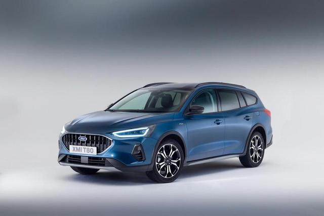 Ford Focus Turnier ST-Line X 1,0 Ecoboost mHEV 114...