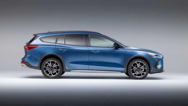 Ford Focus Turnier ST-Line X 1,0 Ecoboost mHEV 114...