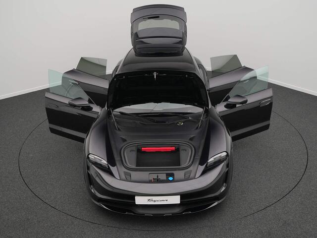 Porsche Taycan 4 Cross Turismo