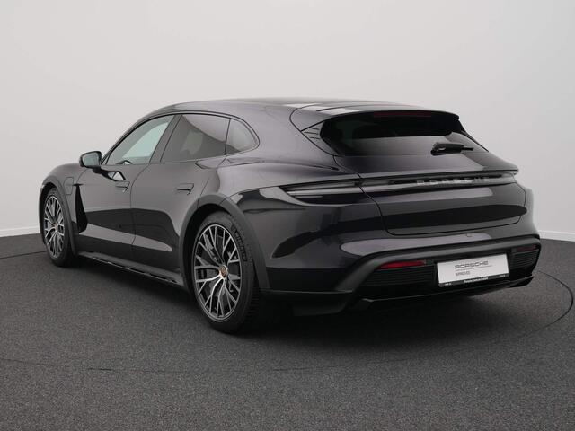 Porsche Taycan 4 Cross Turismo