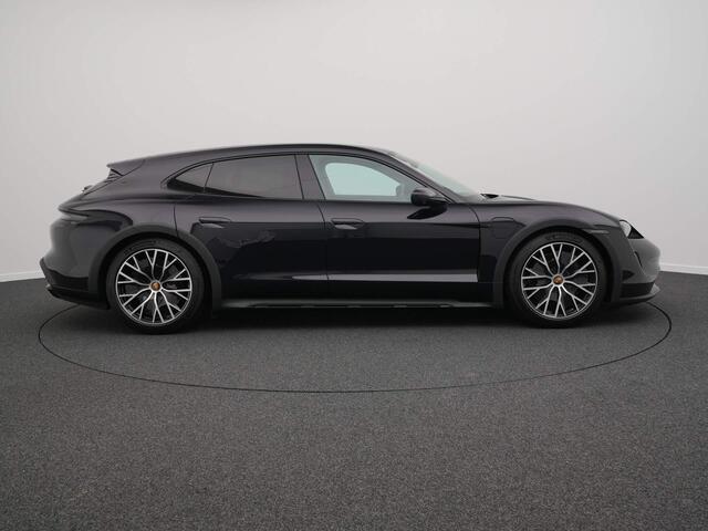 Porsche Taycan 4 Cross Turismo