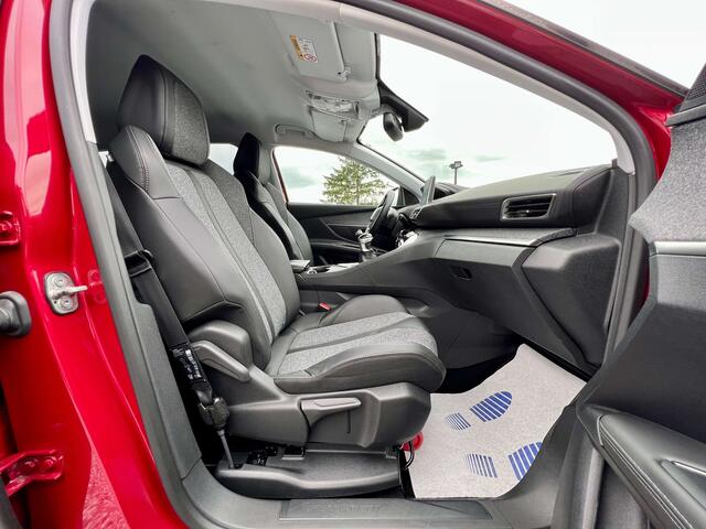 Peugeot 3008 1.2 PureTech Allure  Gps, Full Led, Sg chauff ...