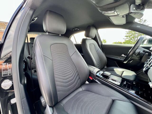 Mercedes-Benz A-Klasse d Business Solution  Gps, Camera, Capteurs, ...