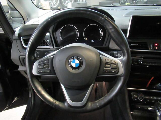BMW 2-Serie XE Hybride Pano LED Navi Plus Camera elektr Stoele